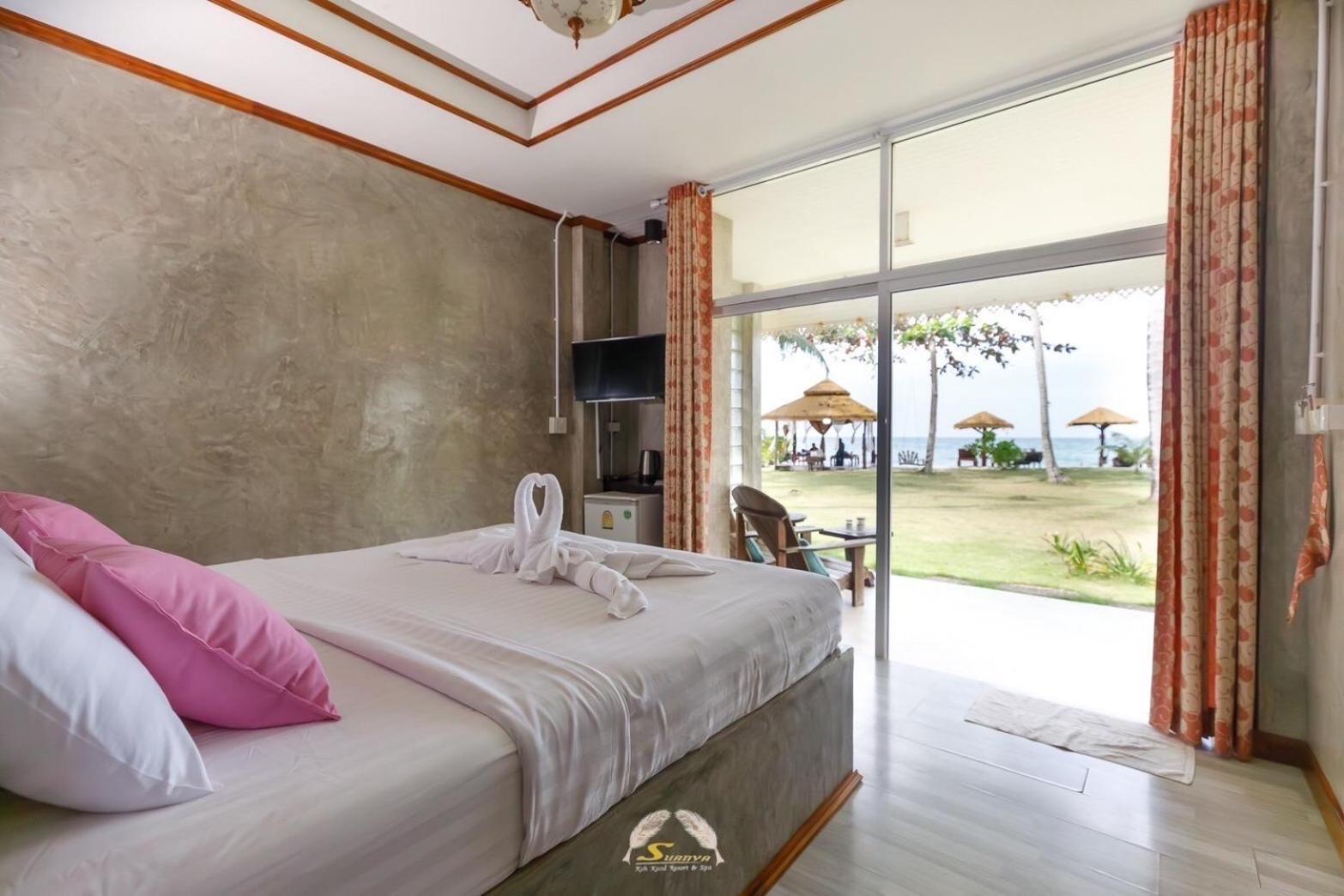 Suanya Kohkood Resort And Spa Ko Kut Екстериор снимка