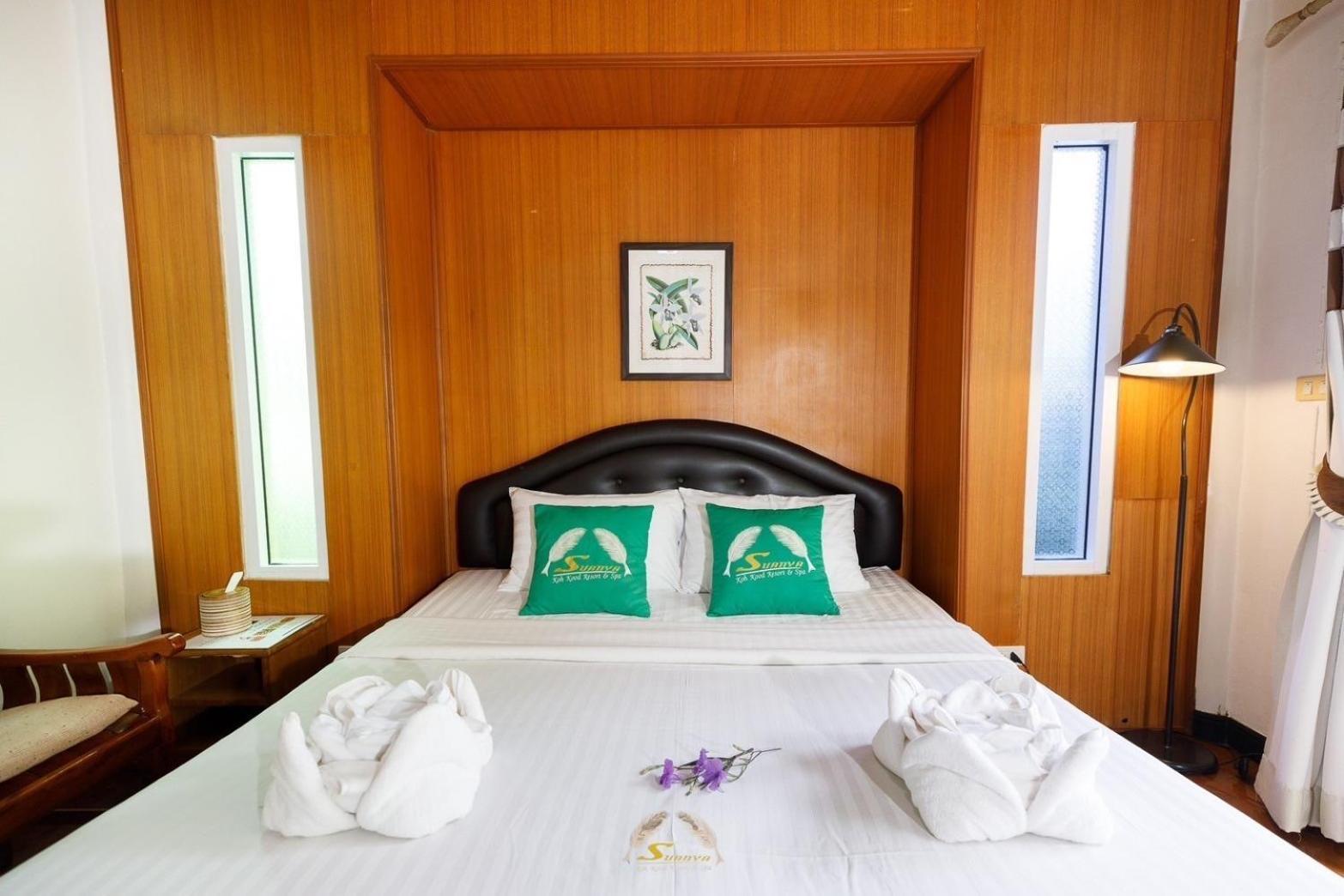 Suanya Kohkood Resort And Spa Ko Kut Екстериор снимка